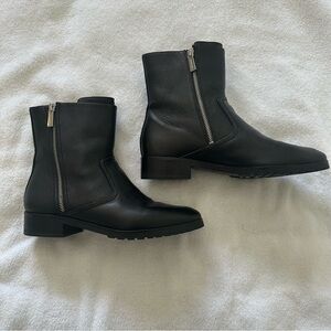 Michael Kors Black Leather Ankle Boots Side Zip Low Block Heel Sz 8.5 Womens